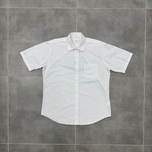 Chemise boutonnée manches