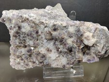 CRIS27N FLUORITE JAUNE A FANTOME VIOLET SUR QUARTZ FILON CLET FONTSANTE VAR 831G