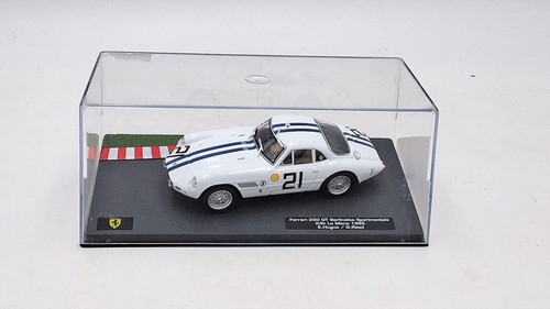Die cast ferrari 250 gt - 1:43,