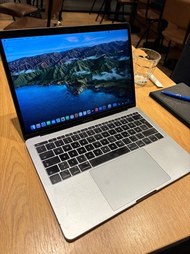 Macbook pro 2017 ne - 13”,