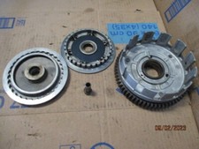 CLOCHES D EMBRAYAGE VFF 750 /