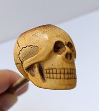 Ancienne pipe écume de mer sculptée tête de mort Antique carved meerschaum skull