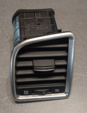 GRILLE DE VENTILATION GAUCHE