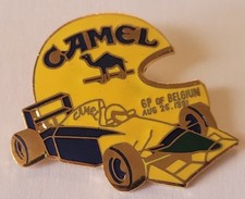 PINS PIN VOITURE DE COURSE