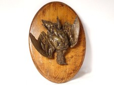 Trophée de chasse sculpture bronze oiseau perdrix médaillon bois XIXème