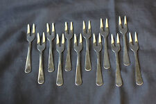 12 fourchettes à gateaux