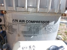 compresseur d'air JUN AIR utilisation artisanat encadrement tapisserie
