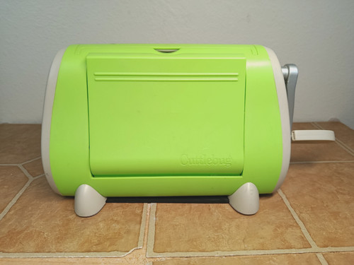 Cuttlebug green manual die - manual,