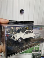 CITROEN 2CV 2001 TAXI ANTANANARIVO MADAGASCAR 1:43 ALTAYA IXO