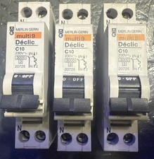 lot de 3 Disjoncteurs  DPN