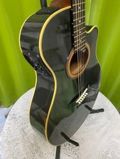 Guitare électrique acoustique