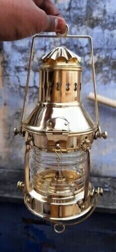 Ancienne lampe pétrole - ancienne,