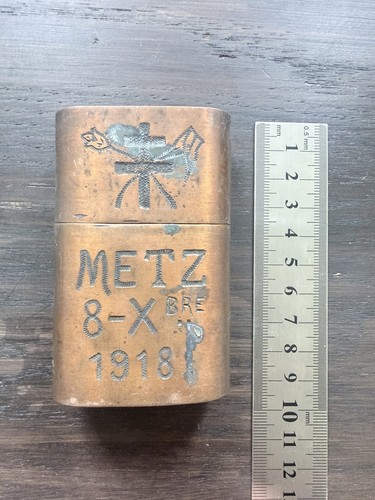 Grand briquet poilu - briquet,