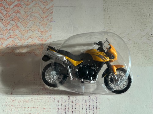 Moto miniature triumph - triumph, tiger