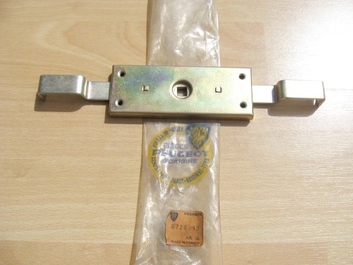 Serrure porte arrière - serrure,