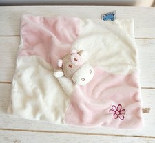 Noukie's peluche doudou plat