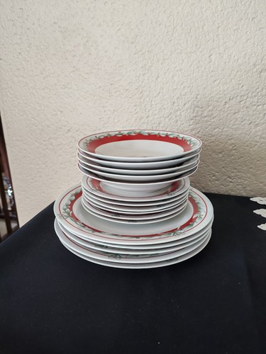 Lot assiettes plates à - assiettes, plates,