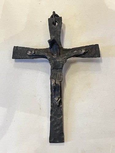 Crucifix ancien fer forgé - crucifix,
