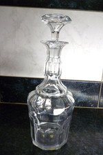 GRANDE CARAFE EN CRISTAL FORME BALUSTRE A PANS COUPES