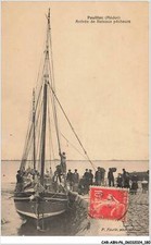 CAR-ABNP6-0589-33 - PAUILLAC - arrivée de bateaux pecheurs