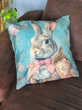 Housse de coussin lapin humanisé 45X45 cm