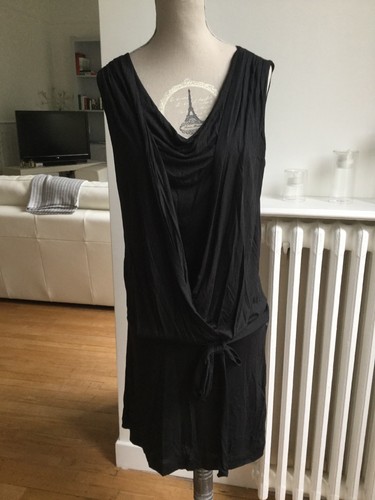 Jolie robe noire massimo dutti - robe,