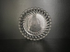 Ancienne assiette griffé en cristal moulé Baccarat modèle Bambou 17.5 cm