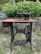 MACHINE A COUDRE  SINGER Avec
