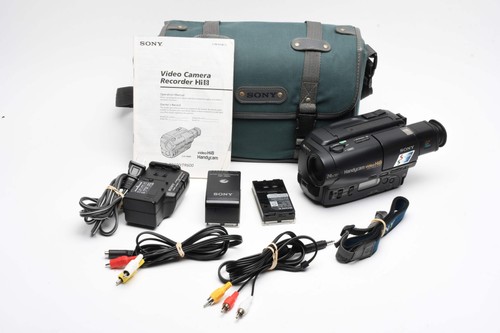 Sony ccd tr600 camcorder - hi-8,