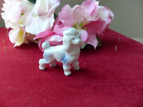Ancienne figurine chien