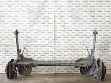 Essieu arriere RENAULT TRAFIC 3 COURT PHASE 1 555016630R