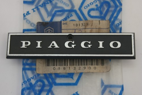 Plaque avant badge piaggio - badge,