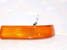 Clignotant avant gauche