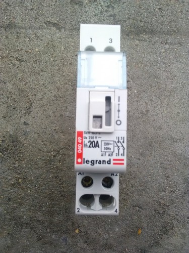 Contacteur legrand 2 - legrand,