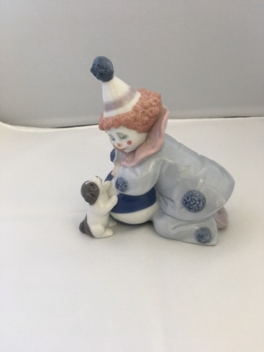 Lladro clown pierrot with
