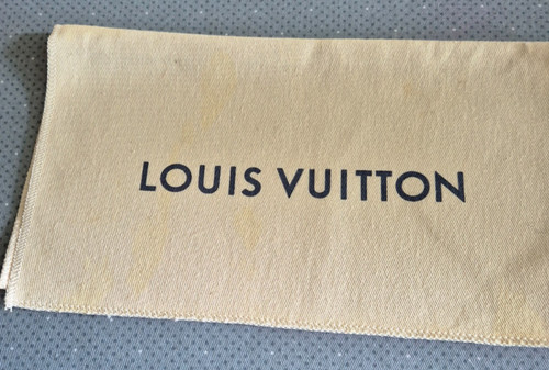 Pochette louis vuitton - vuitton, 26x15