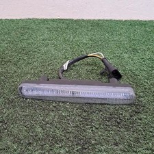 Feu diurne avant droit