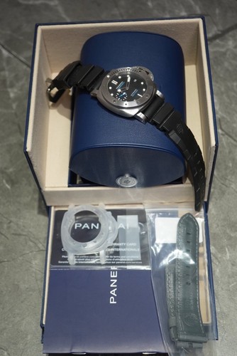 Panerai submersible pam02973 - submersible,