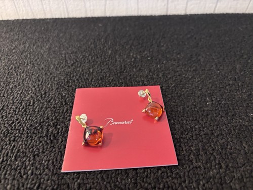 Boucle oreille modèle - boucle,