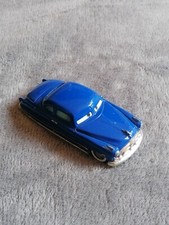 Voiture miniature Cars Disney Pixar hudson Hornet bleu