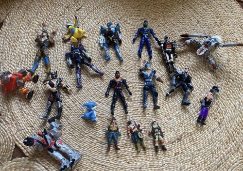 Lot figurines plastique - , +