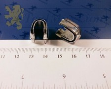 2 clés en métal chromé de baguettes-enjoliveurs dossier arrière Peugeot 504 cab