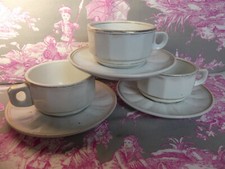 3 grosses Tasses à Chocolat de Bistrot ancienne R POUMAIN Le Mans 10cmX6cm haut