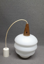 Suspension vintage Scandinave Louis Kalff opaline et bois CIRCA 1960-70