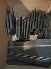 Lot Important de rails pour circuit Miniamil-Montlhéry