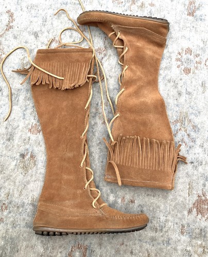 Minnetonka moccasins euc tall - minnetonka,