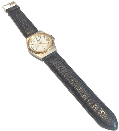 Montre guichet yema - yema, paris