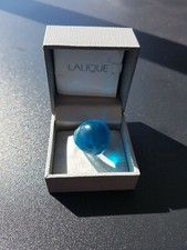 très belle bague bleu  en