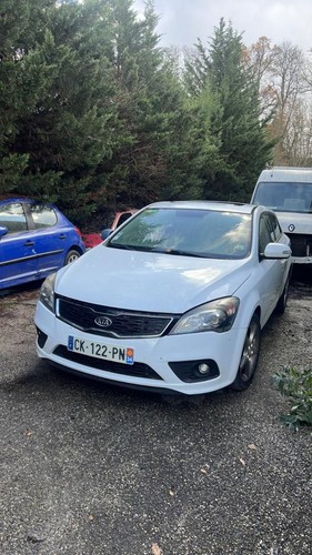 Pare boue avant droit kia - boue,