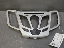 Enjoliveur autoradio - Ford